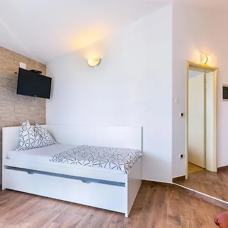 Apartment Radic *